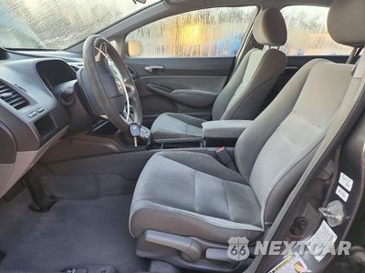 Zdjęcie 7 z 12 samochodu: 2010 HONDA CIVIC LX VIN:2HGFA1F50AH581966 - miniatura