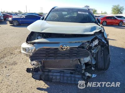 Piąte zdjęcie samochodu w środku: 2019 TOYOTA RAV4 XLE VIN:JTMW1RFV1KD040968 - miniatura