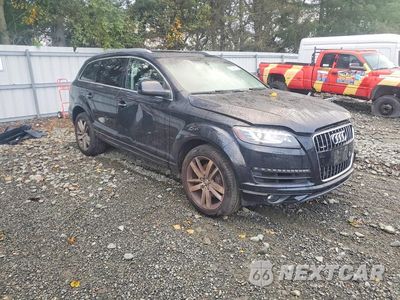 Czwarte zdjęcie samochodu z boku: 2014 AUDI Q7 PREMIUM PLUS VIN:WA1LGAFE1ED009267 - miniatura