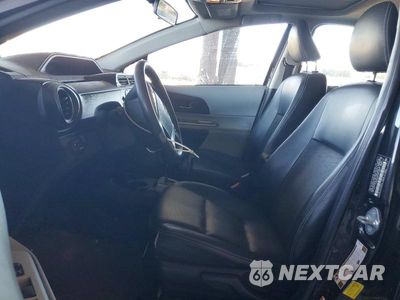 Zdjęcie 7 z 12 samochodu: 2012 TOYOTA PRIUS C FOUR VIN:JTDKDTB35C1017560 - miniatura