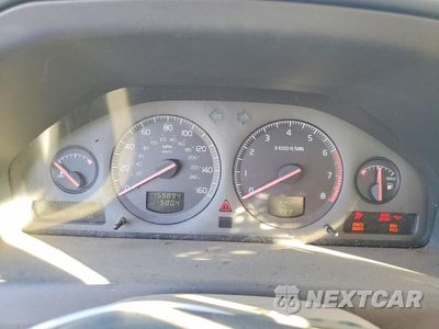 Zdjęcie 9 z 12 samochodu: 2001 VOLVO S60 T5 VIN:YV1RS53D412071814 - miniatura