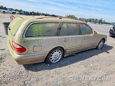 Trzecie zdjęcie samochodu z tyłu: 2001 MERCEDES-BENZ E 320 4MATIC VIN:WDBJH82J21X057423 - miniatura