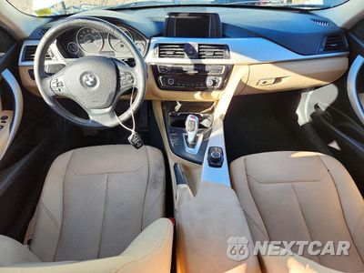 Zdjęcie 8 z 12 samochodu: 2018 BMW 320 XI VIN:WBA8E5G59JNU46183 - miniatura