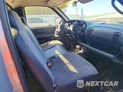 Zdjęcie 10 z 12 samochodu: 2001 DODGE RAM 1500 VIN:1B7HC16X81S789525 - miniatura