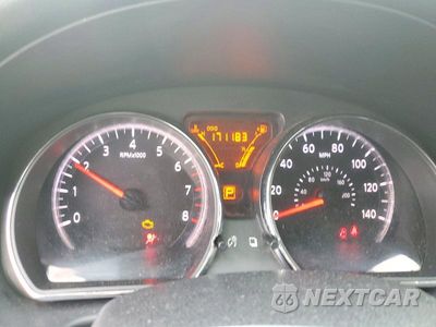 Zdjęcie 9 z 12 samochodu: 2016 NISSAN VERSA NOTE S PLUS VIN:3N1CE2CP7GL364676 - miniatura
