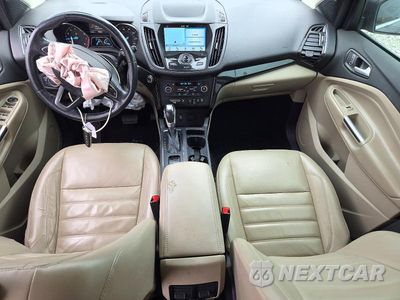 Zdjęcie 8 z 13 samochodu: 2019 FORD ESCAPE TITANIUM VIN:1FMCU0J91KUC19541 - miniatura