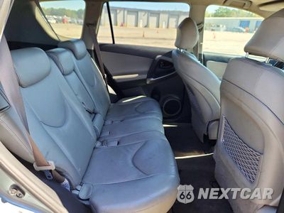 Zdjęcie 11 z 13 samochodu: 2006 TOYOTA RAV4 LIMITED VIN:JTMBD31V365002250 - miniatura