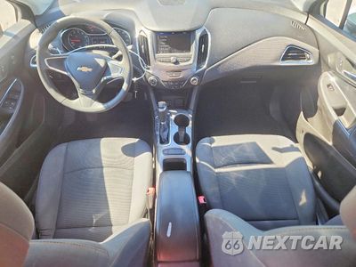Zdjęcie 8 z 13 samochodu: 2019 CHEVROLET CRUZE LS VIN:3G1BC6SM3KS527795 - miniatura