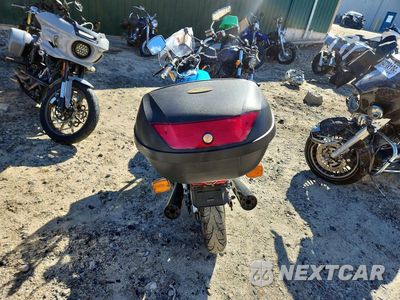Czwarte zdjęcie samochodu z boku: 1981 SUZUKI GS1100 E VIN:JS1GU71A5B2100017 - miniatura