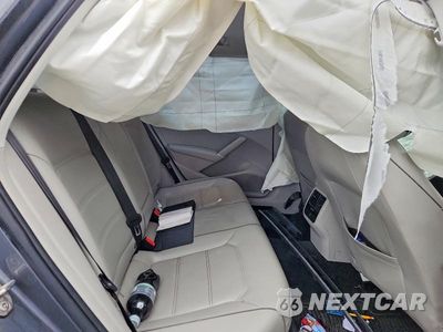 Zdjęcie 10 z 12 samochodu: 2018 VOLKSWAGEN PASSAT SE VIN:1VWBA7A3XJC013181 - miniatura