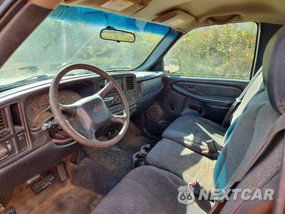 Zdjęcie 8 z 12 samochodu: 2002 CHEVROLET SILVERADO C1500 VIN:1GCEC14WX2Z158443 - miniatura