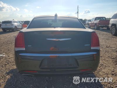 Zdjęcie 6 z 12 samochodu: 2018 CHRYSLER 300 LIMITED VIN:2C3CCAKG5JH165239 - miniatura