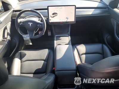 Zdjęcie 8 z 12 samochodu: 2021 TESLA MODEL Y VIN:5YJYGDEE4MF185218 - miniatura