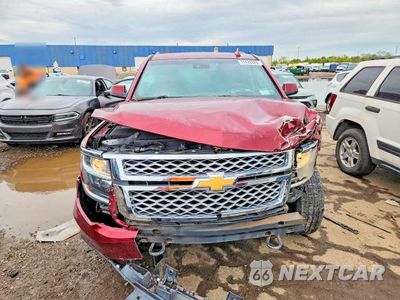 Piąte zdjęcie samochodu w środku: 2018 CHEVROLET SUBURBAN K1500 LT VIN:1GNSKHKC0JR384732 - miniatura