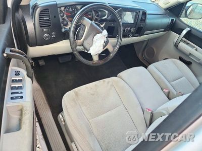 Zdjęcie 8 z 13 samochodu: 2008 CHEVROLET SILVERADO C1500 VIN:1GCEC19028Z224691 - miniatura