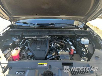 Zdjęcie 7 z 11 samochodu: 2023 TOYOTA HIGHLANDER XLE VIN:5TDKDRAH1PS515621 - miniatura