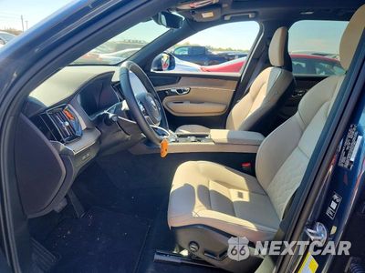 Zdjęcie 7 z 13 samochodu: 2026 VOLVO XC90 PLUS VIN:YV4H60JE2T1492845 - miniatura