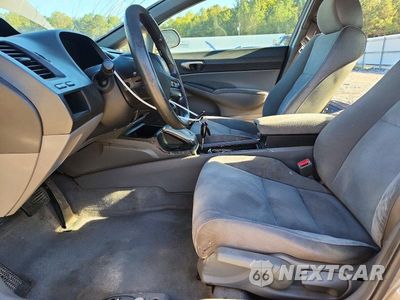 Zdjęcie 7 z 12 samochodu: 2008 HONDA CIVIC LX VIN:1HGFA16578L029863 - miniatura