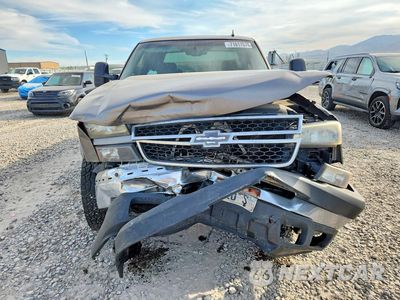 Piąte zdjęcie samochodu w środku: 2007 CHEVROLET SILVERADO K2500 HEAVY DUTY VIN:1GCHK23U67F106189 - miniatura