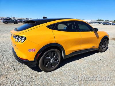 Trzecie zdjęcie samochodu z tyłu: 2022 FORD MUSTANG MACH-E CALIFORNIA ROUTE 1 VIN:3FMTK2R73NMA29186 - miniatura