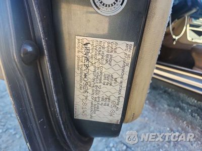 Zdjęcie 12 z 12 samochodu: 1984 BMW 633 CSI VIN:WBAEB7409E6728145 - miniatura