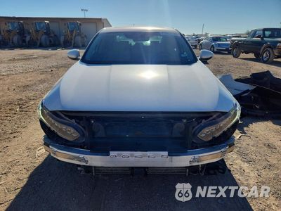 Piąte zdjęcie samochodu w środku: 2019 HONDA ACCORD TOURING VIN:1HGCV2F90KA014544 - miniatura