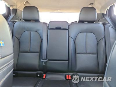 Zdjęcie 10 z 13 samochodu: 2024 VOLVO XC40 PLUS VIN:YV4L12UE9R2340189 - miniatura
