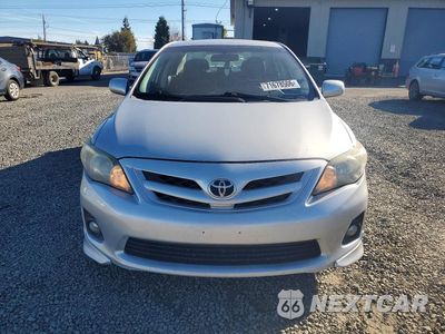 Piąte zdjęcie samochodu w środku: 2013 TOYOTA COROLLA S VIN:2T1BU4EEXDC024567 - miniatura