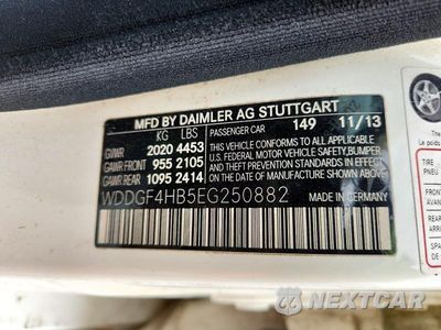 Zdjęcie 12 z 12 samochodu: 2014 MERCEDES-BENZ C 250 VIN:WDDGF4HB5EG250882 - miniatura