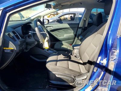 Zdjęcie 7 z 12 samochodu: 2017 KIA FORTE LX VIN:3KPFK4A79HE032696 - miniatura