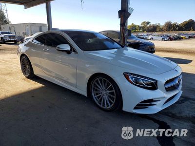 Czwarte zdjęcie samochodu z boku: 2020 MERCEDES-BENZ S 560 4MATIC VIN:WDDXJ8GB2LA040781 - miniatura