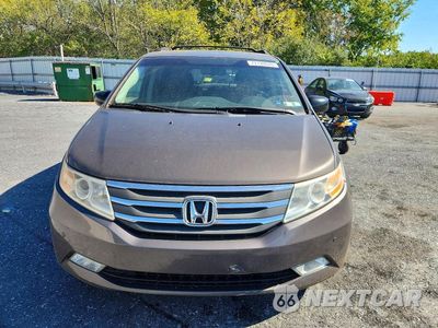 Piąte zdjęcie samochodu w środku: 2011 HONDA ODYSSEY TOURING VIN:5FNRL5H92BB072739 - miniatura
