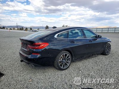 Trzecie zdjęcie samochodu z tyłu: 2019 BMW 640 XIGT VIN:WBAJV6C55KBK08993 - miniatura