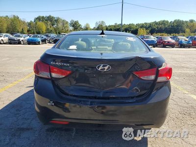 Zdjęcie 6 z 13 samochodu: 2012 HYUNDAI ELANTRA GLS VIN:5NPDH4AE9CH149297 - miniatura