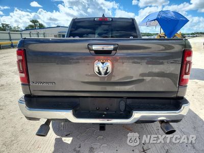 Zdjęcie 6 z 13 samochodu: 2019 RAM 1500 LARAMIE VIN:1C6RREJT4KN912694 - miniatura