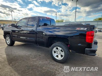 Drugie zdjęcie samochodu z przodu: 2017 CHEVROLET SILVERADO K1500 LT VIN:1GCVKRECXHZ126820 - miniatura