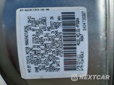 Zdjęcie 13 z 13 samochodu: 2002 TOYOTA SIENNA XLE VIN:4T3ZF13C02U434676 - miniatura