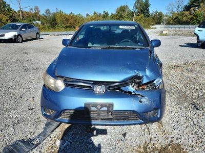 Piąte zdjęcie samochodu w środku: 2008 HONDA CIVIC LX VIN:2HGFG12648H510244 - miniatura