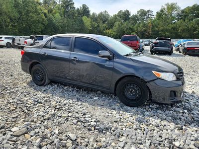 Czwarte zdjęcie samochodu z boku: 2013 TOYOTA COROLLA LE VIN:5YFBU4EE6DP134306 - miniatura
