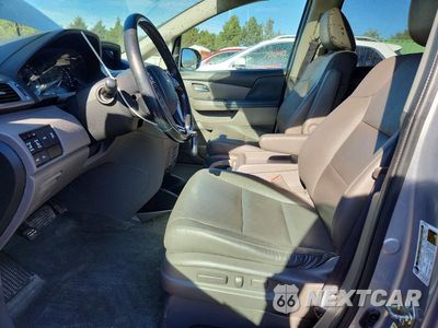 Zdjęcie 7 z 12 samochodu: 2016 HONDA ODYSSEY TOURING VIN:5FNRL5H91GB121436 - miniatura