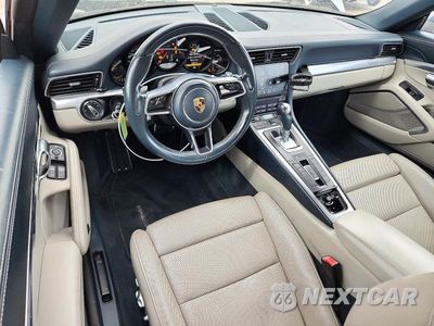 Zdjęcie 8 z 13 samochodu: 2017 PORSCHE 911 CARRERA VIN:WP0CA2A9XHS141189 - miniatura