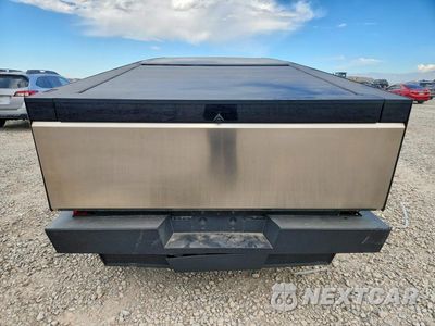 Zdjęcie 6 z 12 samochodu: 2025 TESLA CYBERTRUCK VIN:7G2CEHED8SA069543 - miniatura
