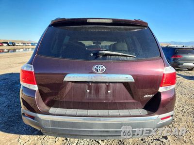 Zdjęcie 6 z 13 samochodu: 2013 TOYOTA HIGHLANDER LIMITED VIN:5TDDK3EH0DS248991 - miniatura