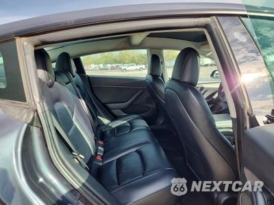 Zdjęcie 10 z 12 samochodu: 2023 TESLA MODEL 3 VIN:5YJ3E1EA9PF459772 - miniatura