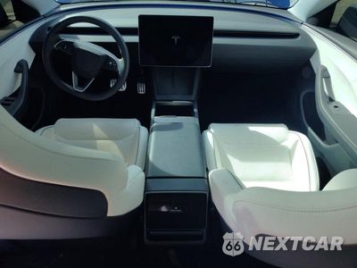 Zdjęcie 8 z 12 samochodu: 2026 TESLA MODEL 3 VIN:5YJ3E1ET6TF170814 - miniatura