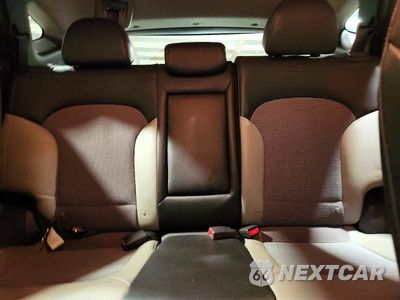 Zdjęcie 10 z 13 samochodu: 2010 HYUNDAI TUCSON GLS VIN:KM8JU3AC5AU073826 - miniatura