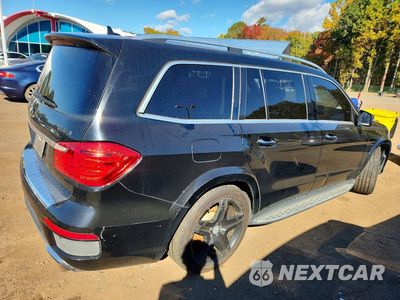Trzecie zdjęcie samochodu z tyłu: 2015 MERCEDES-BENZ GL 550 4MATIC VIN:4JGDF7DE9FA608550 - miniatura