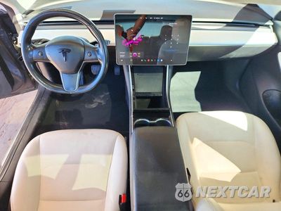 Zdjęcie 8 z 12 samochodu: 2018 TESLA MODEL 3 VIN:5YJ3E1EA8JF165562 - miniatura