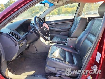 Zdjęcie 7 z 12 samochodu: 2006 HONDA ACCORD EX VIN:1HGCM56876A009097 - miniatura