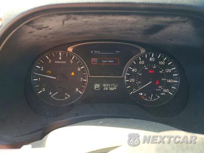Zdjęcie 9 z 13 samochodu: 2014 NISSAN PATHFINDER SV VIN:5N1AR2MN5EC683374 - miniatura